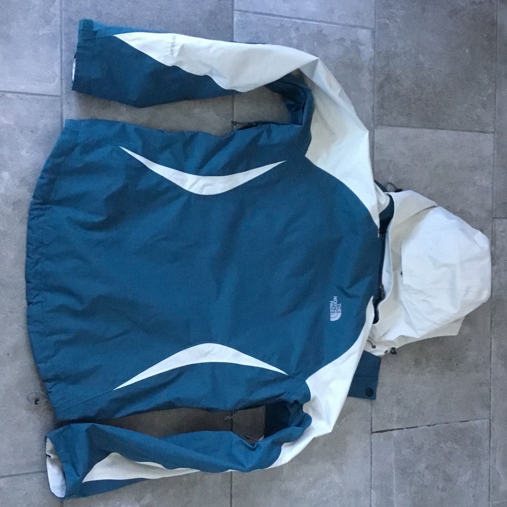 The North Face Hyvent Jacket with removable hood- size M - Picture 8 of 15